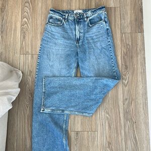 abercrombie 90s lose high rise 29L